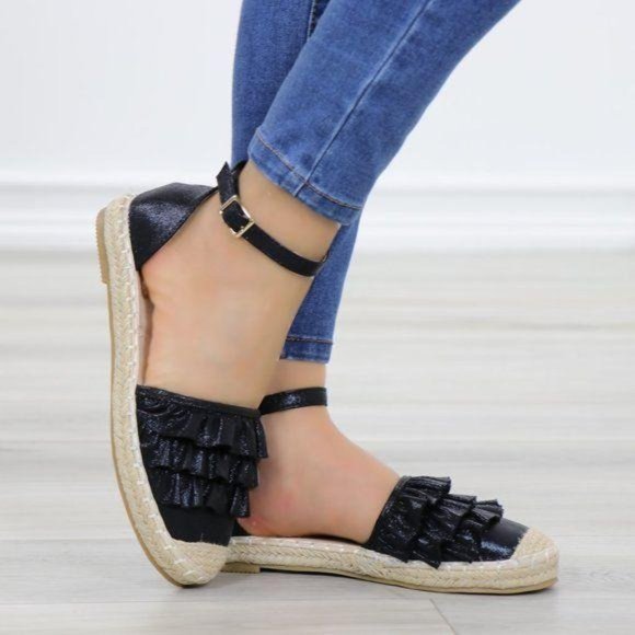 Closed Toe Low Mid Heel Bow Strap Dress Pump - Picture 5 of 11